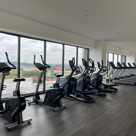 Jugi Suite @ Horizon Sepang Klia Buitenkant foto