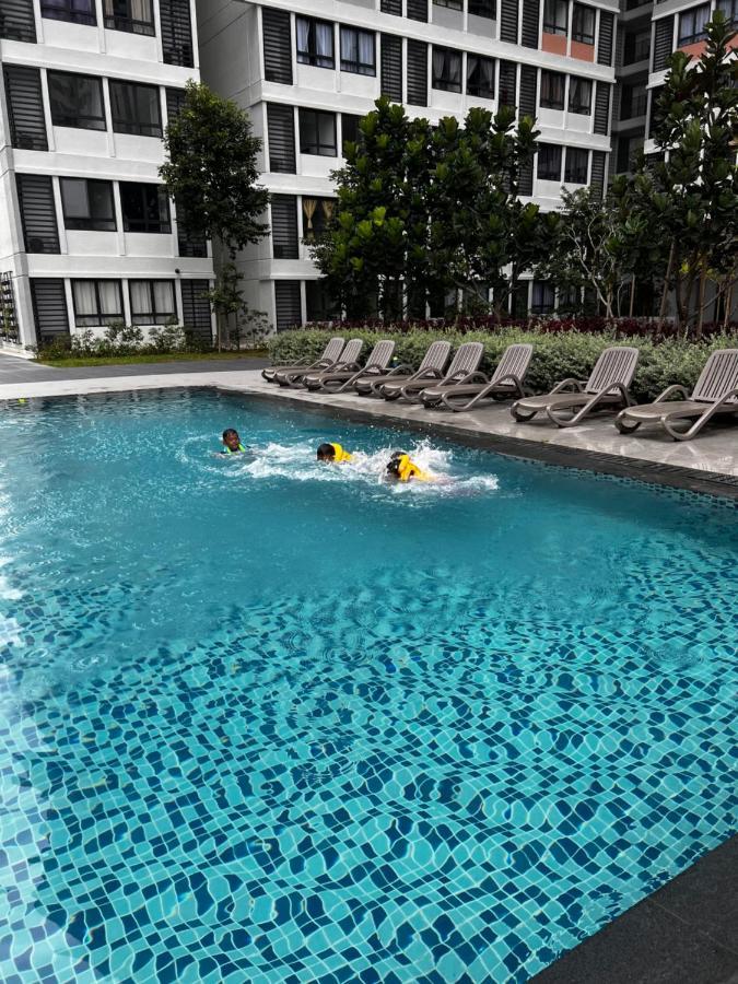 Jugi Suite @ Horizon Sepang Klia Buitenkant foto